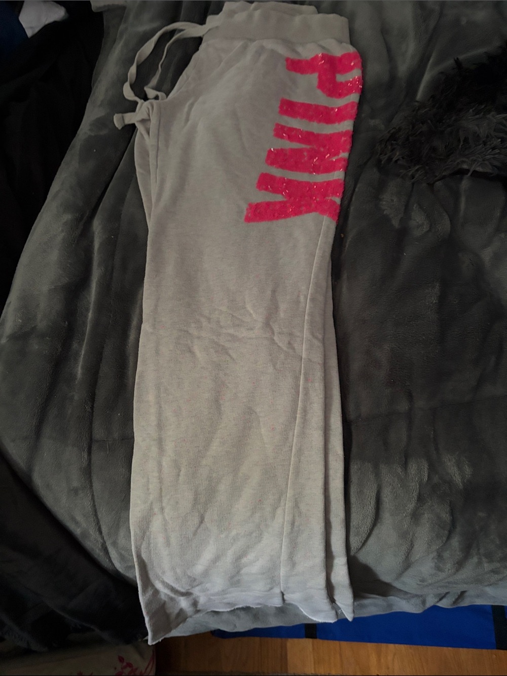 Vs pink pants size large - Picture 2 of 5